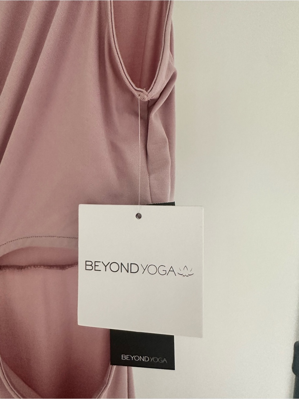 Beyond Yoga Around the World Twist Front Maxi Dress Mauve Medium NWT - Picture 2 of 5